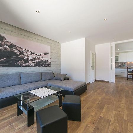 Apartments Sanja Башка-Вода Экстерьер фото